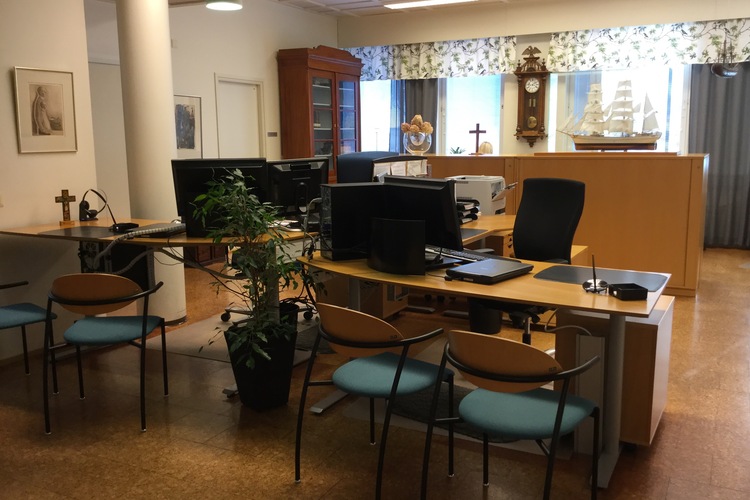Kirkkoherranvirasto